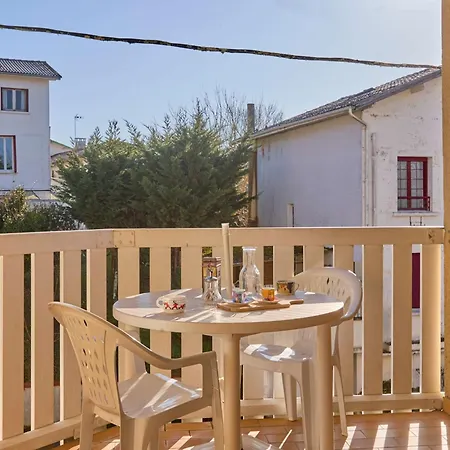 Lumineux Proche Thermes, Animaux Admis, Parking Et Wifi Inclus - Fr-1-841-53 ברבוטן-לה-באינס